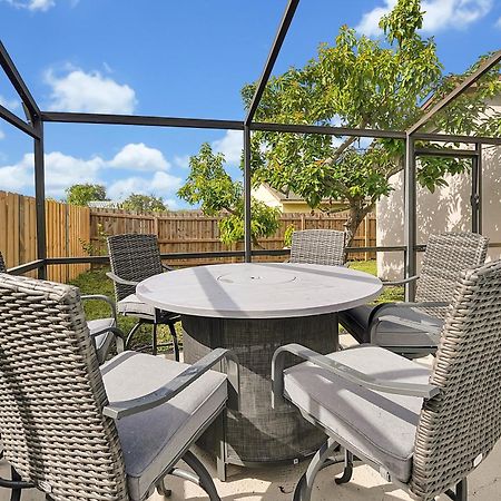 Luxury Villa In Orlando With Pool - 10 Min Disney エクステリア 写真