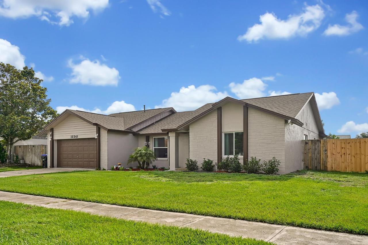 Luxury Villa In Orlando With Pool - 10 Min Disney エクステリア 写真